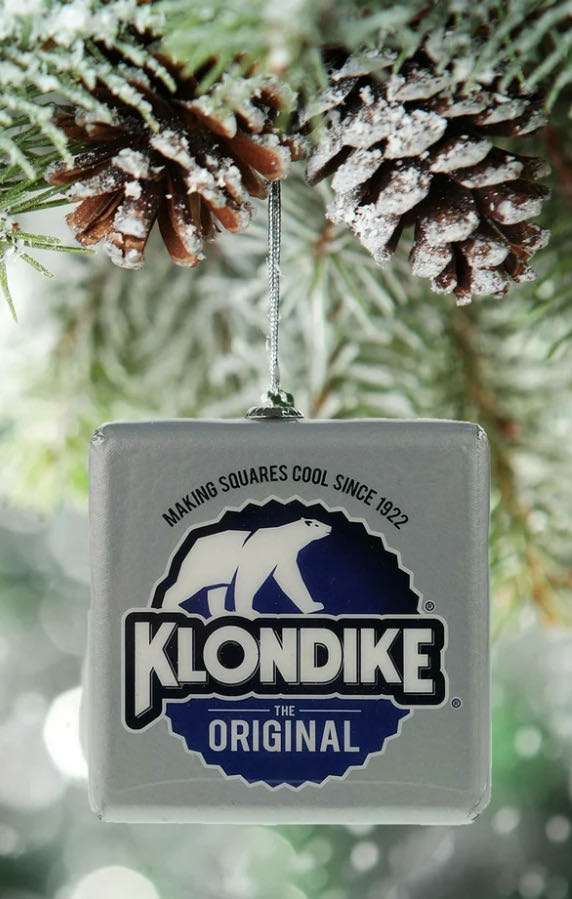 Share A Coke W/Santa