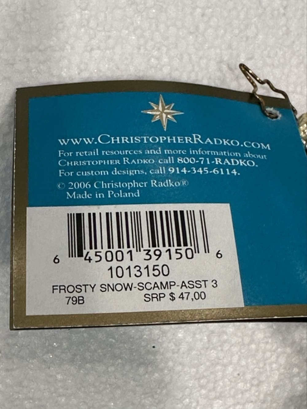 Frosty Snow Scamp - 1013150 (Radko) ornament collectible [Barcode 645001391506] - Main Image 4