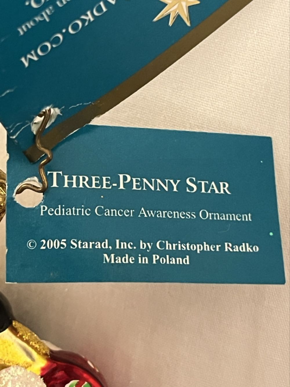 Three Penny Star  (Penguins And Presents) ornament collectible - Main Image 3