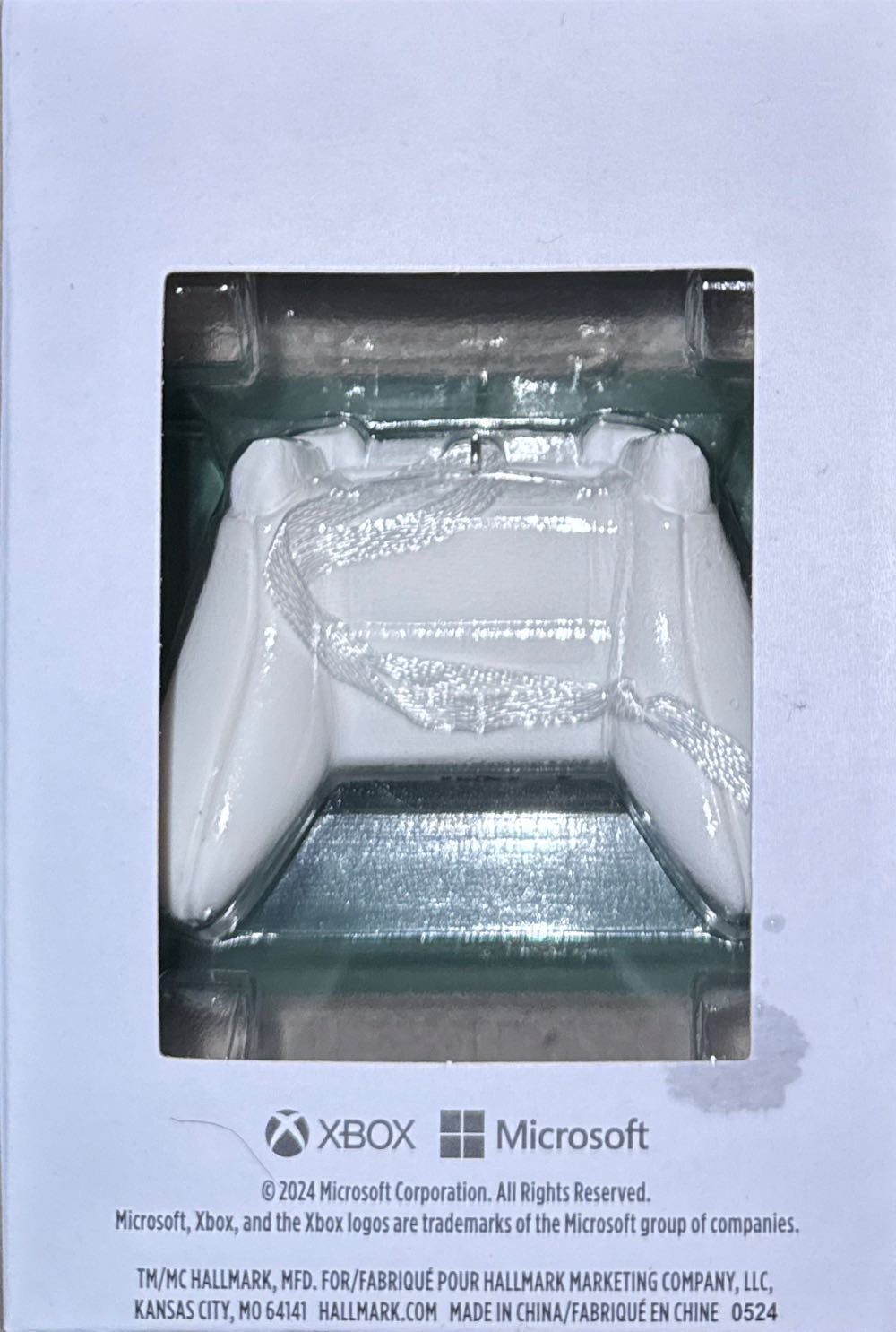 Xbox Controller - Video Games (Hallmark Red Box) ornament collectible [Barcode 661127046724] - Main Image 3