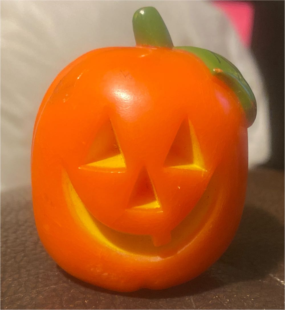 Red And Plaid Elf On A Ball 30cm