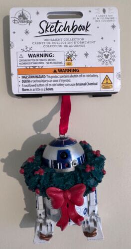 Hershey Chacters In Santa Hats 