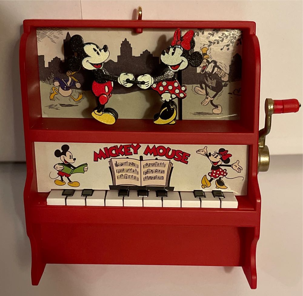 Let’s Dance! - Hallmark Macy’s Exclusive (Limited Edition) ornament collectible [Barcode 661127063783] - Main Image 1