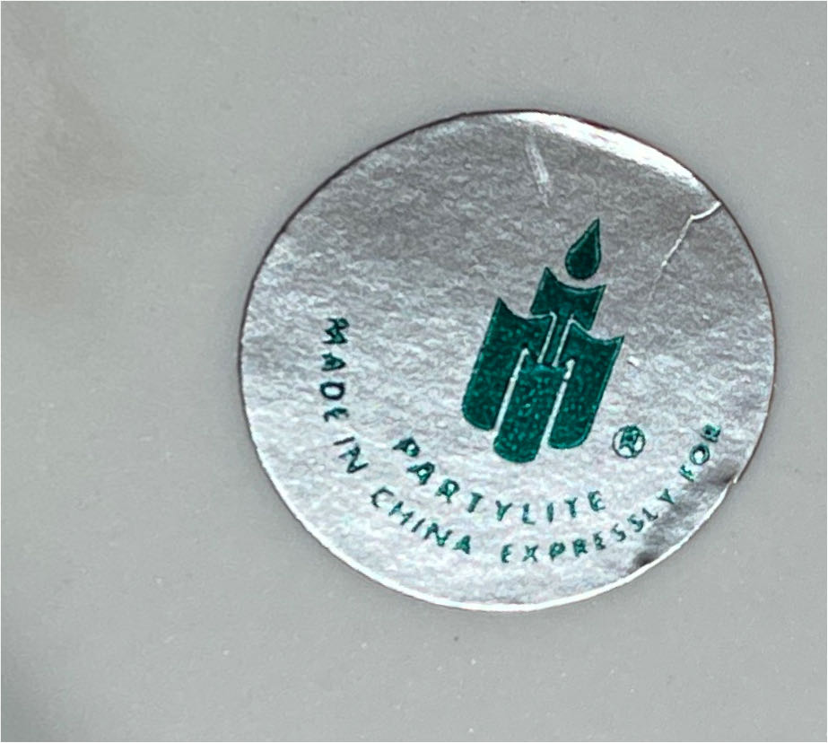 PartyLite Stoney Harbor Lighthouse  (Lighthouse) ornament collectible - Main Image 3