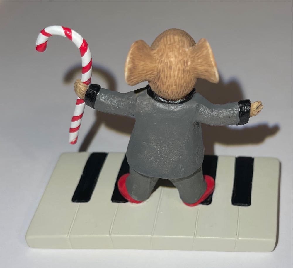 Tails With Heart Musical Feet  (Piano Mouse) ornament collectible - Main Image 2