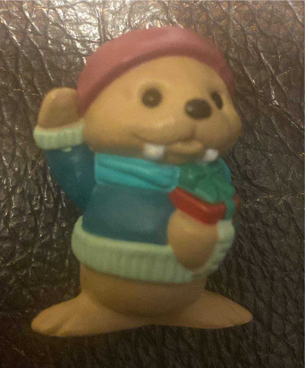 Pin Keepsake Ornament Collectors Club