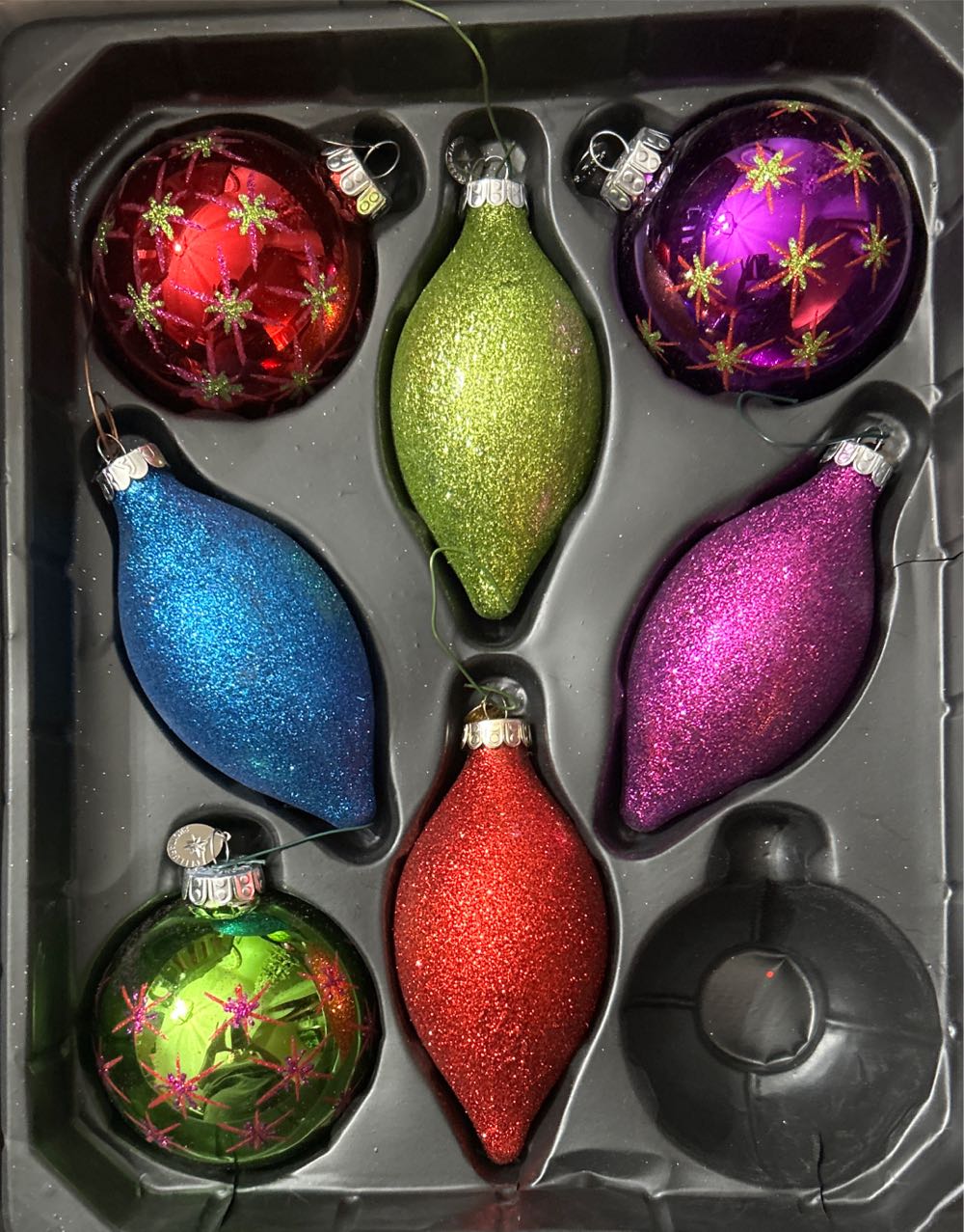 Radko Celebrations - Radko Celebrations (Retro Tree) ornament collectible [Barcode 026301587187] - Main Image 2