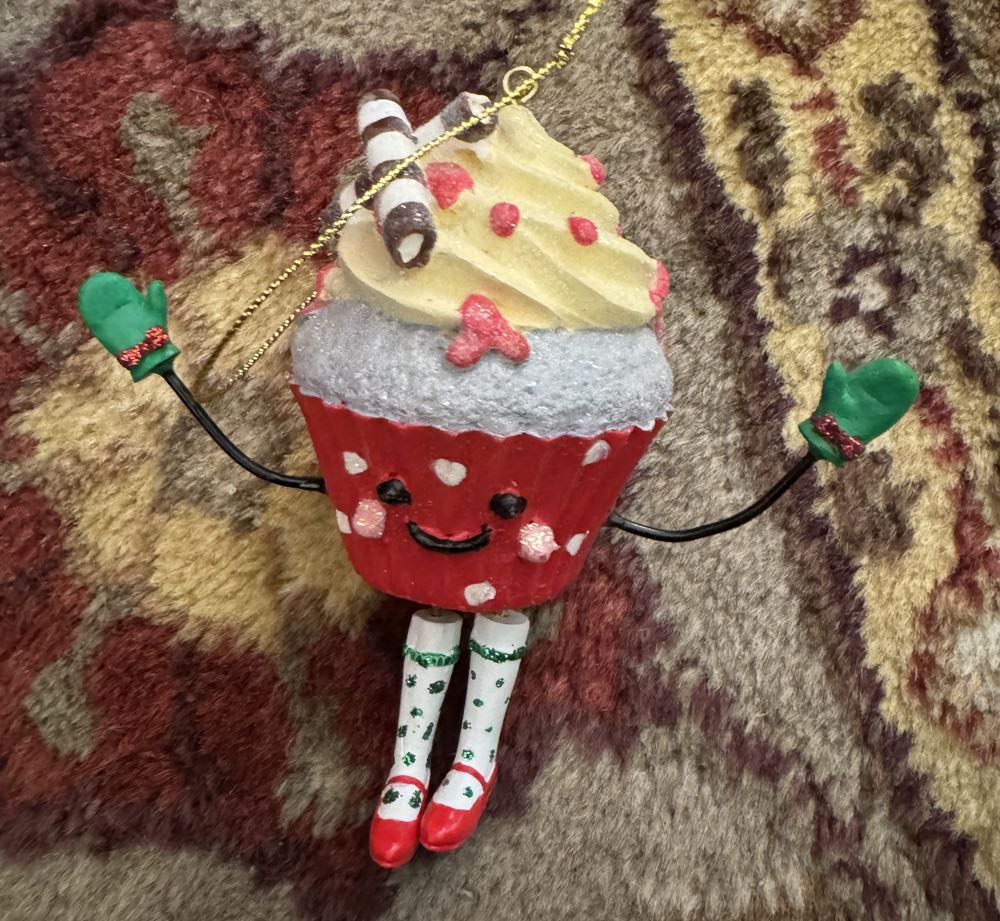 Sugar Spice Sledding With Snowman Set Of 2   #42848