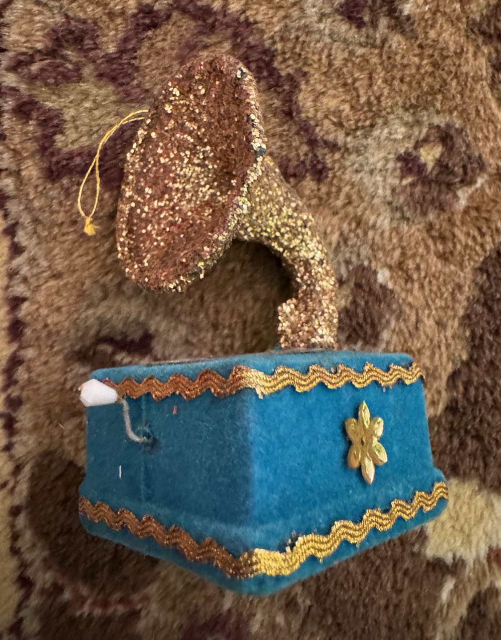 Dept. 56 - Queen Anne Victorian #5157-8 Original Snow Village 1990 