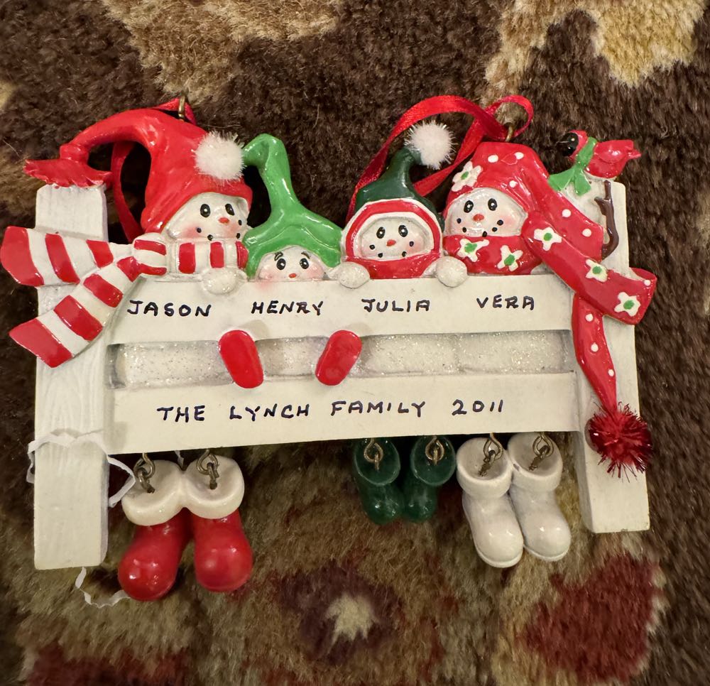 NBC - Sandy Claws Head Typo