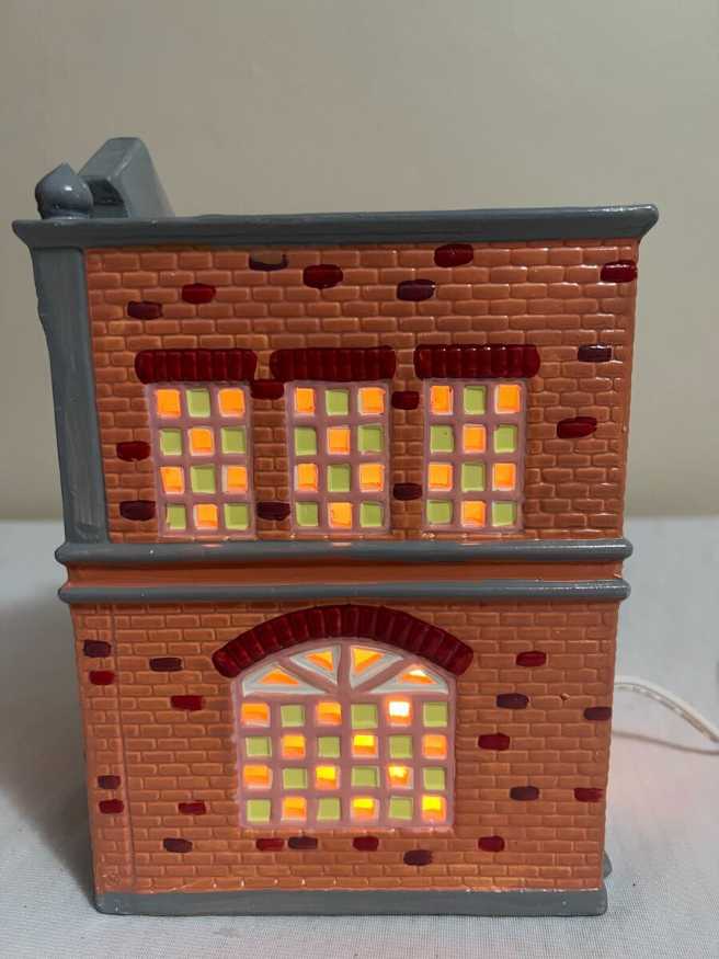 Dept. 56 - Apothecary Original Snow Village #5076-8 1986 - Original  Snow Village ornament collectible - Main Image 3