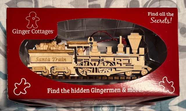 Santa Train  ornament collectible [Barcode 729343800084] - Main Image 2