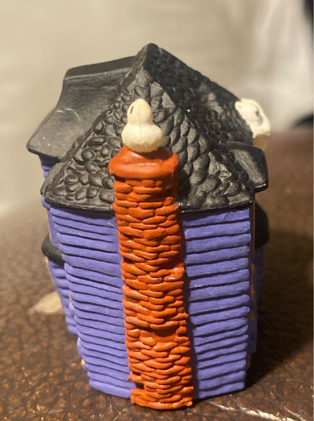 Merry Miniature Haunted House - Merry Miniatures (Halloween, Hounted House, Ghosts) ornament collectible - Main Image 2