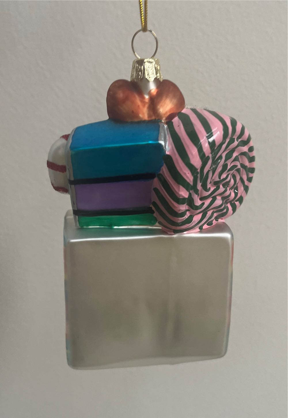 Dylan’s Candy Bar Shopper  ornament collectible - Main Image 2