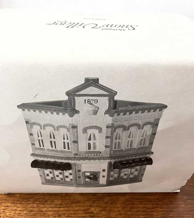 Dept. 56 - Bakery Original  Snow Village #5077-6 1986 - Dept 56 ornament collectible - Main Image 2