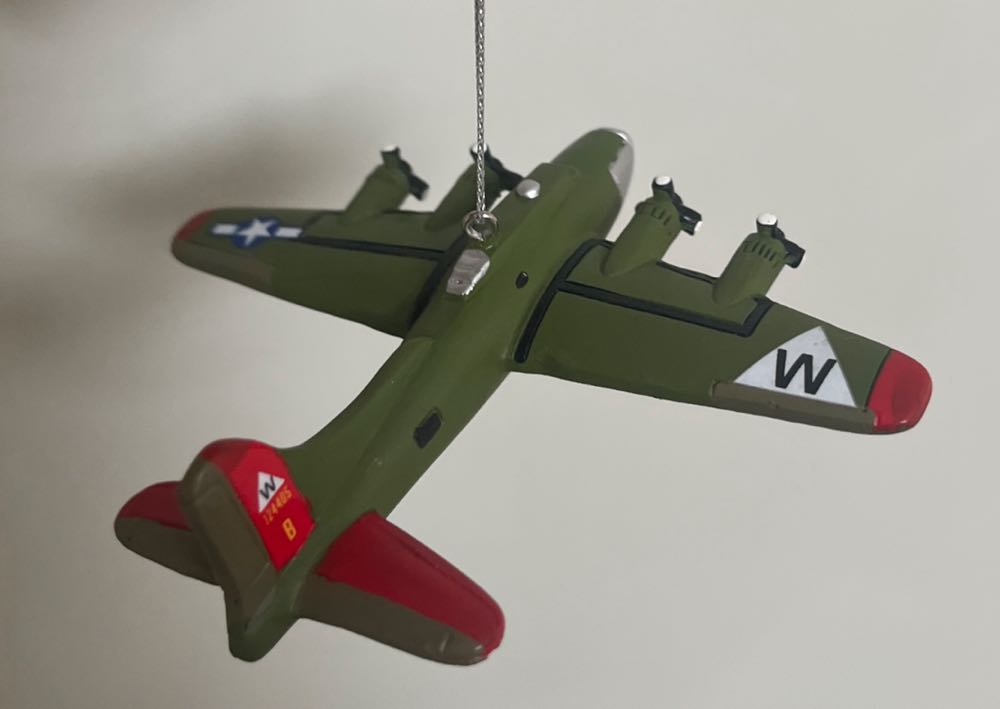 WWII B-17  ornament collectible - Main Image 2