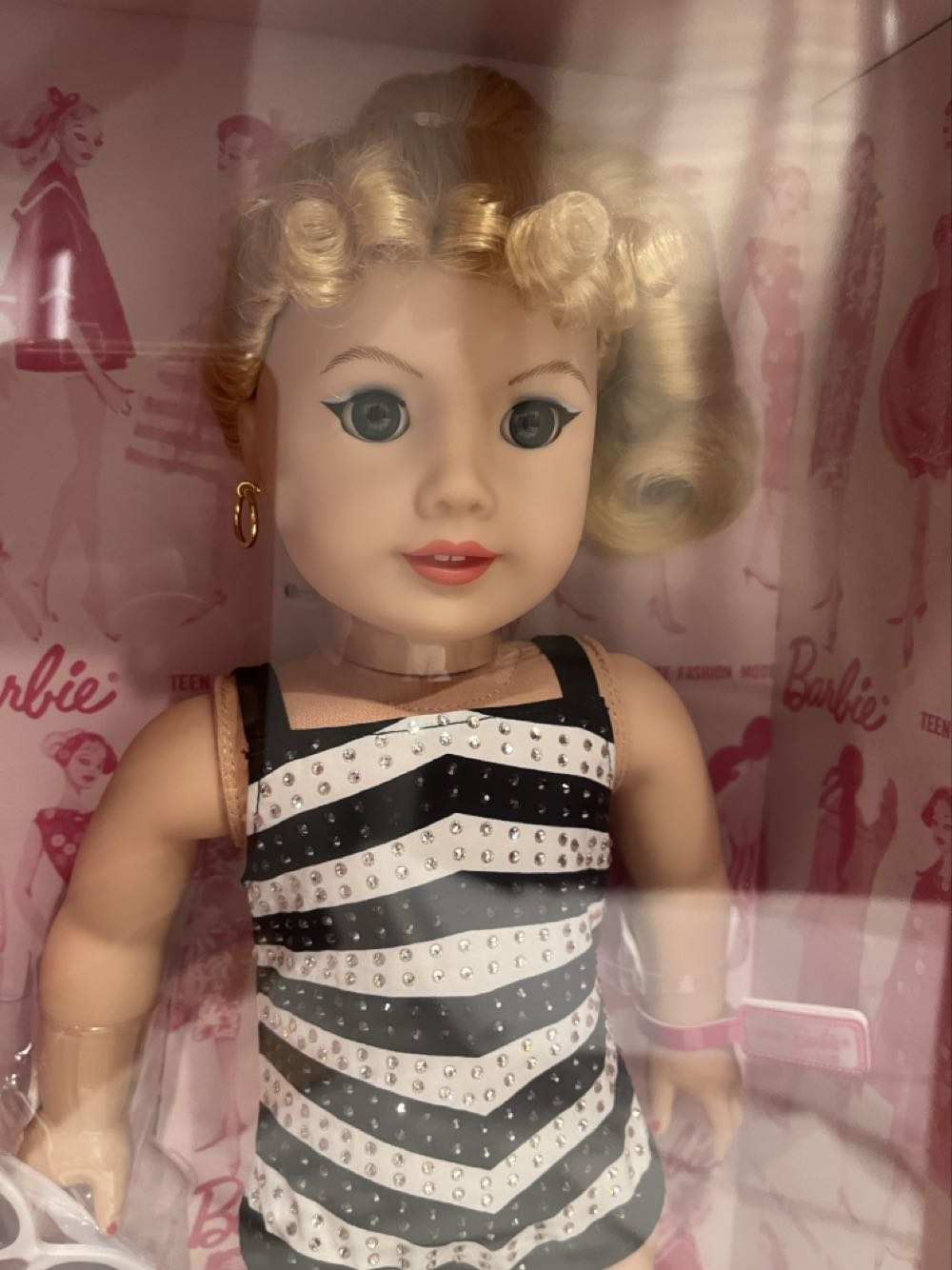 Classic Barbie By American Girl Collector Doll Limited Edition Sealed Box New Swarovski In Crystals Ed Hand Sold Out  ornament collectible [Barcode 194735245505] - Main Image 3