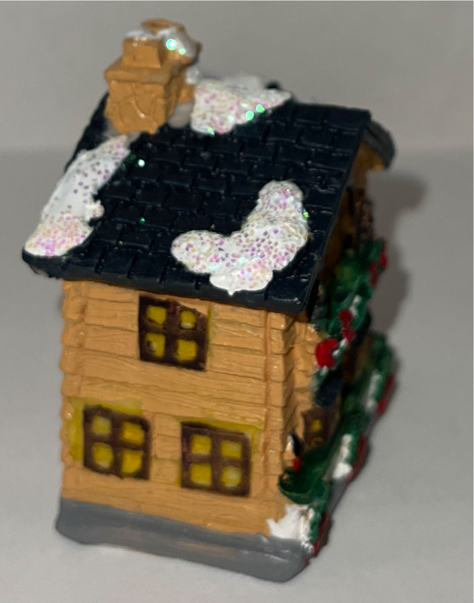 House Mini  (Village) ornament collectible - Main Image 2