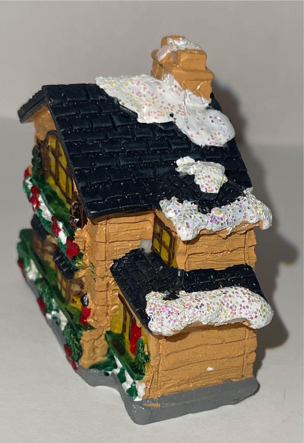 House Mini  (Village) ornament collectible - Main Image 3