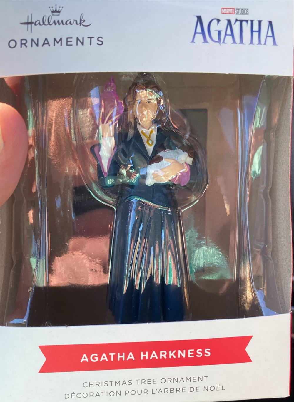 Hummingbird White with Gold Leaf Wings