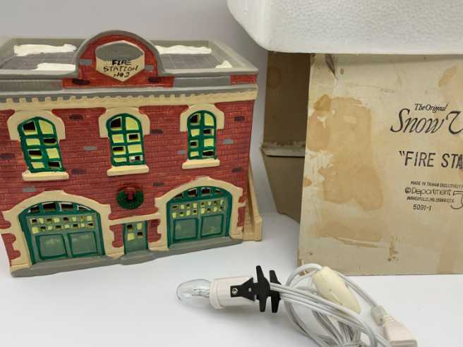 Dept. 56 - Fire Station No. 2 Original Snow Village  1987 # 5091-1 - Original Snow Village - Accessory (Vintage Fire Station) ornament collectible - Main Image 3
