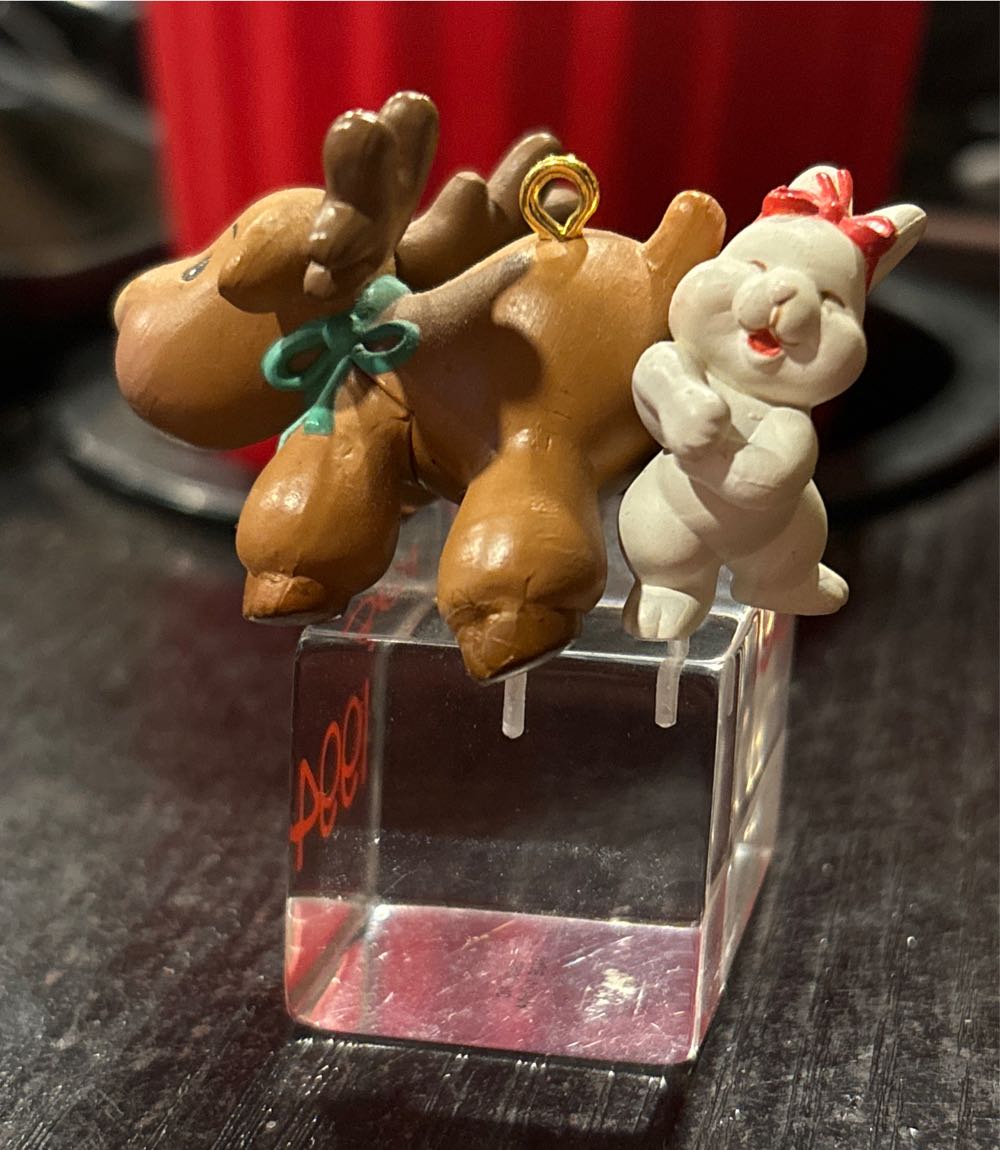 1994 Ice Pals - Vintage (Ice Pals) ornament collectible [Barcode 064319515341] - Main Image 3