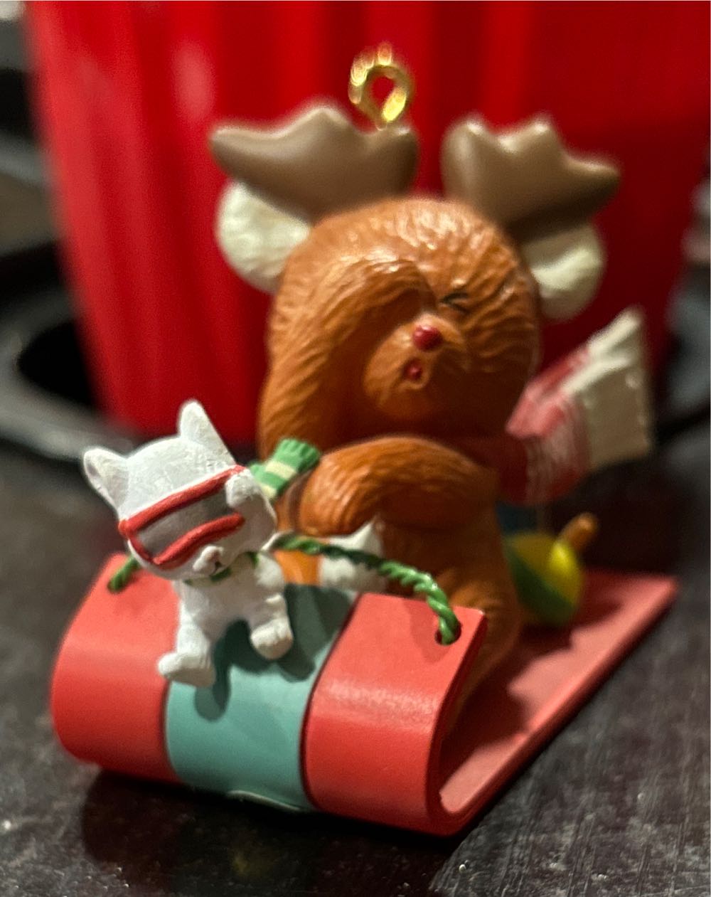 Rodrick & Sam’s Winter Fun - Vintage (Reindeer) ornament collectible [Barcode 064319504345] - Main Image 2