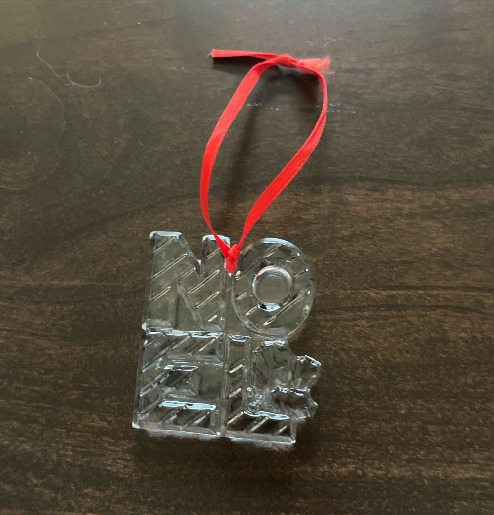 Gorham Noel Ornament - Style C600 ornament collectible - Main Image 2