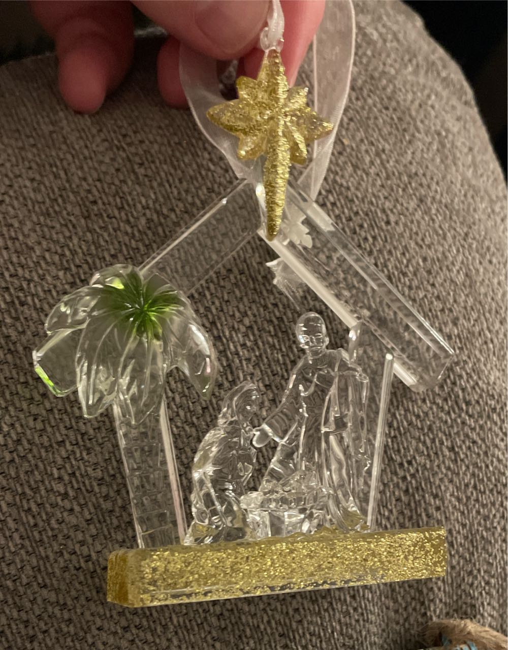 Manger Scene Ornament  (Nativity) ornament collectible [Barcode 028399356249] - Main Image 4