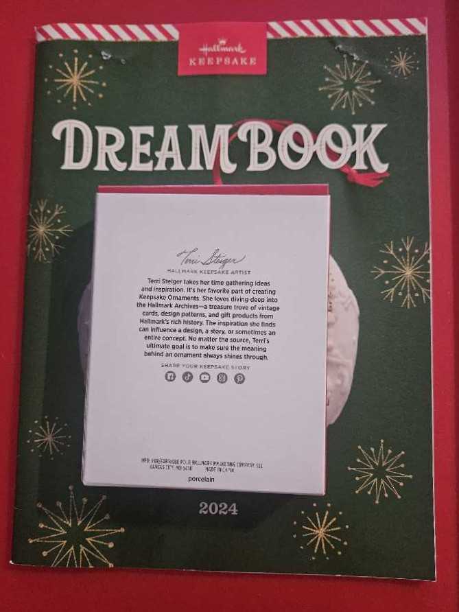 Snowflake Gingerbread   (You & Me) ornament collectible [Barcode 661127023596] - Main Image 2