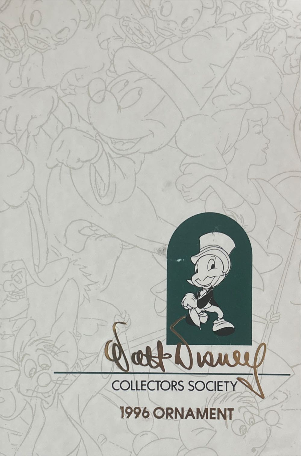 Vintage Winnie The Pooh Walt Disney Collectors Society Christmas Ornament.  ornament collectible [Barcode 761880410968] - Main Image 2