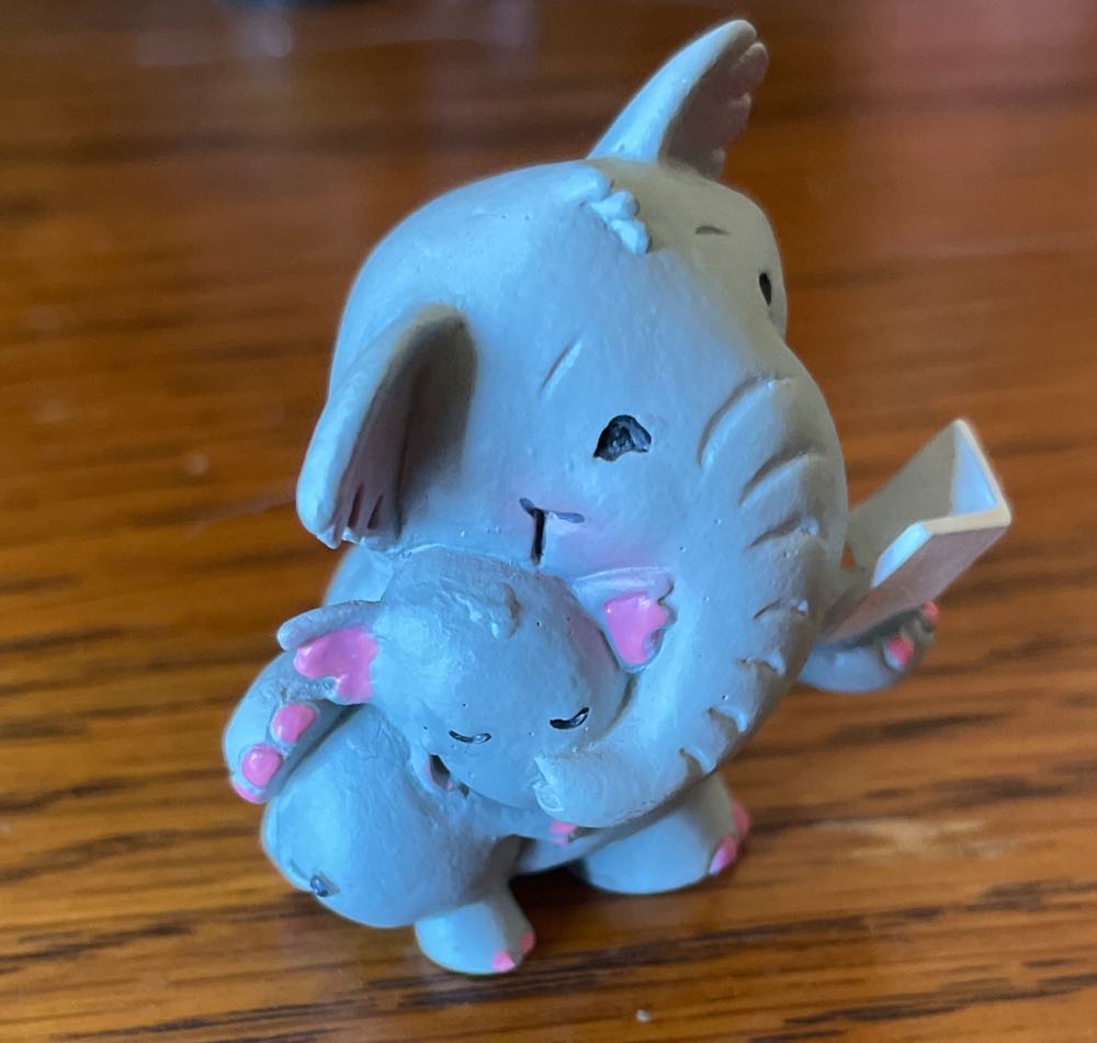 Mother’s Day Elephant - Merry Minatures ornament collectible - Main Image 3