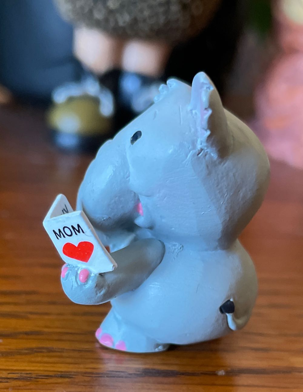 Mother’s Day Elephant - Merry Minatures ornament collectible - Main Image 4