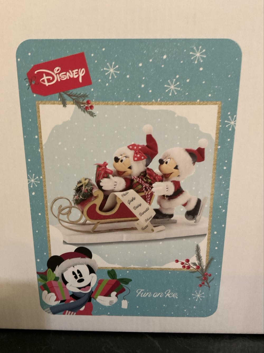 Fun On Ice - Possible Dreams ornament collectible [Barcode 028399396924] - Main Image 2