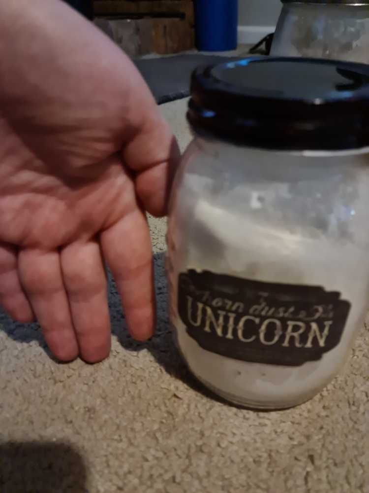 Potion - Unicorn Horn Dust  ornament collectible - Main Image 2