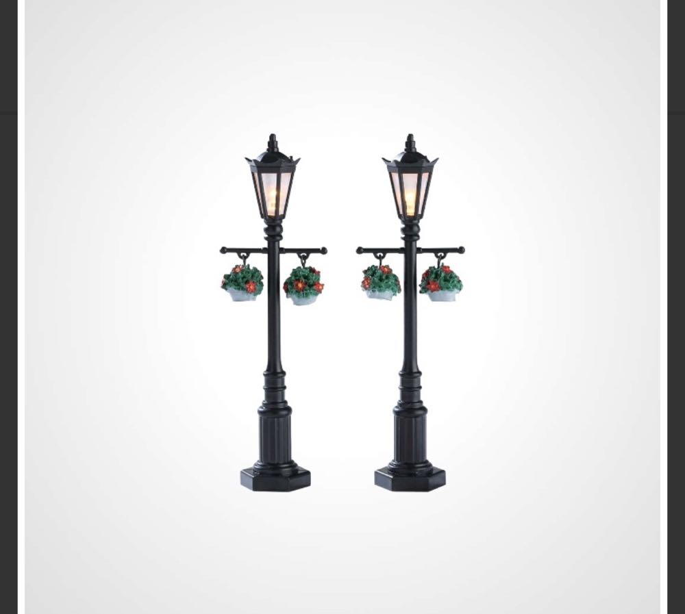 #74231 Old English Lamp Post   (Accessories) ornament collectible - Main Image 2