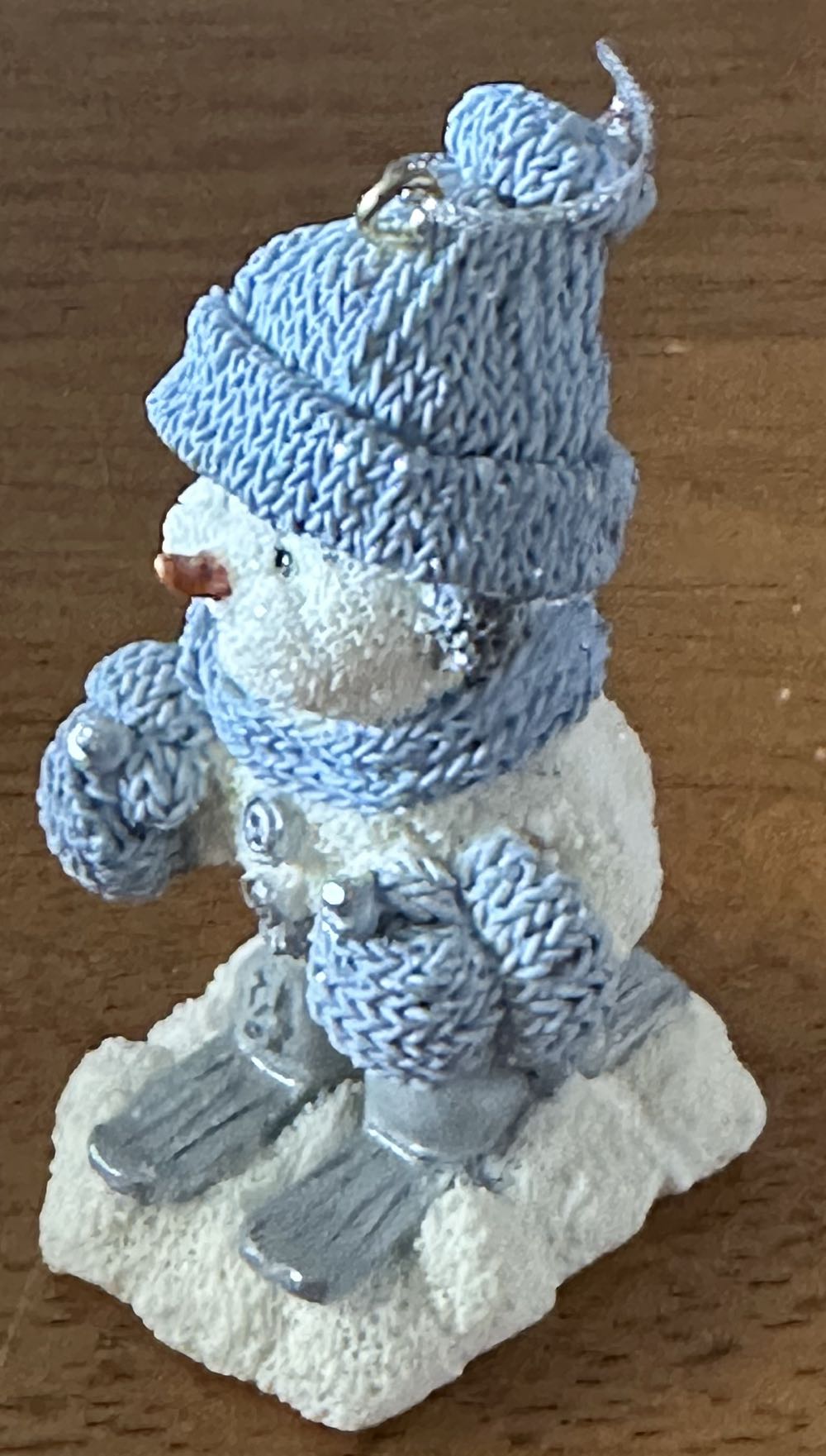 Snow Buddies ”the Skier” - Snowbuddies (Christmas) ornament collectible [Barcode 785275942162] - Main Image 2