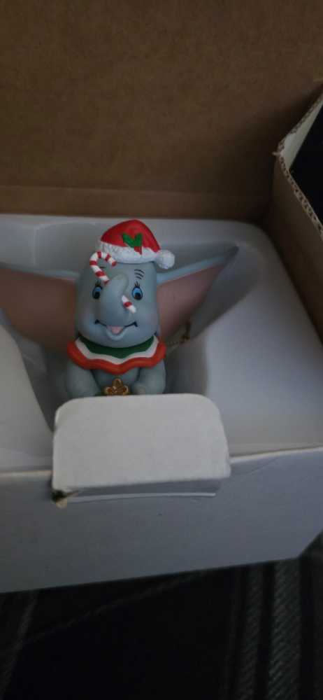 Dumbo   ornament collectible - Main Image 2