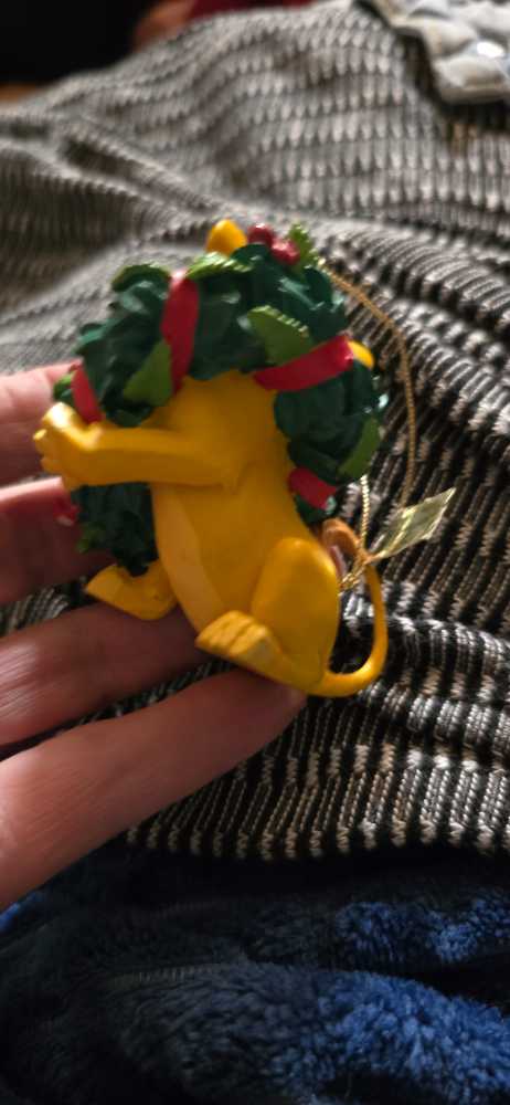 Simba Wreath   ornament collectible - Main Image 2