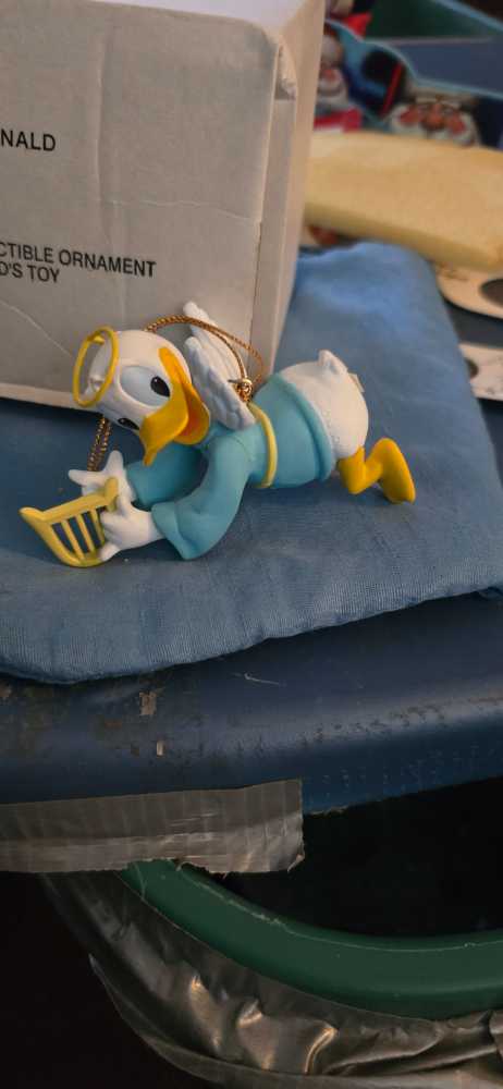 DONALD   ornament collectible - Main Image 2