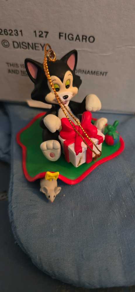 26231 # 127 FIGARO   ornament collectible - Main Image 4