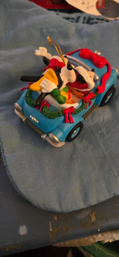 Schmid Blue MICKEY,  MINNIE & GOOFY CAR  ornament collectible - Main Image 3