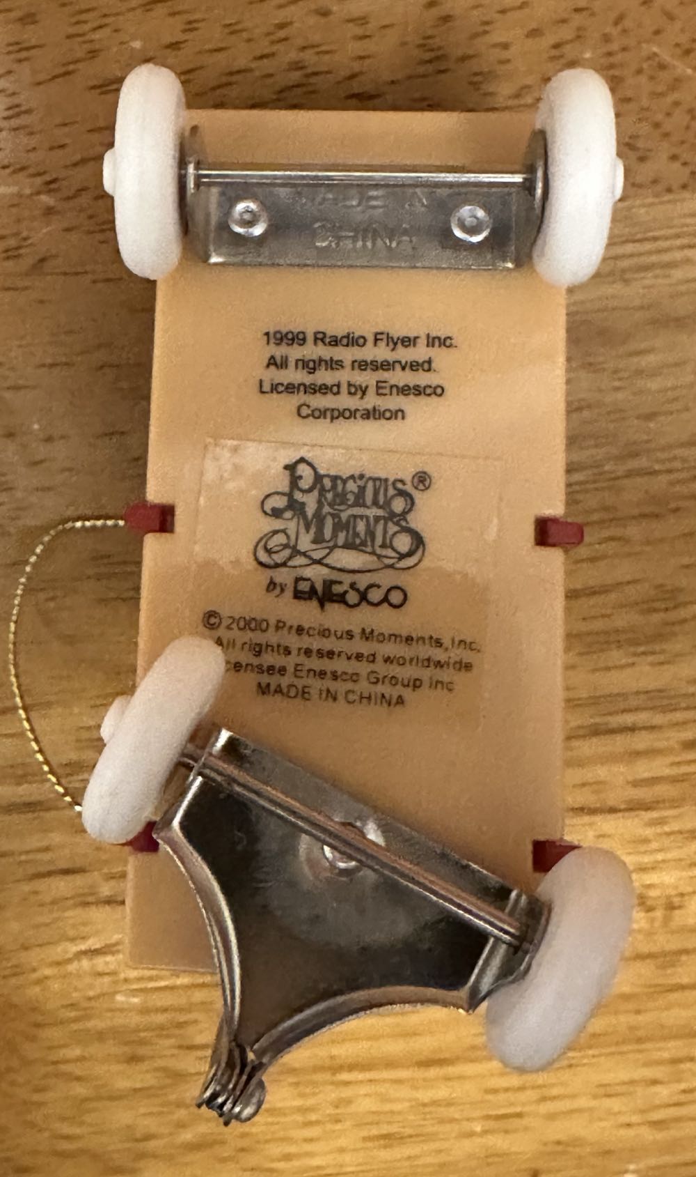 Radio Flyer Wagon - Precious Moments (Christmas) ornament collectible - Main Image 2