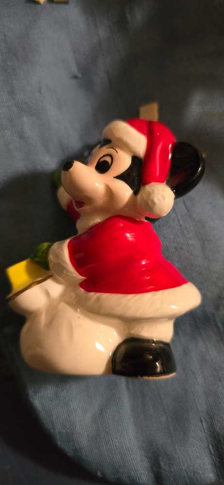 Mickey Cermic Present   ornament collectible - Main Image 2