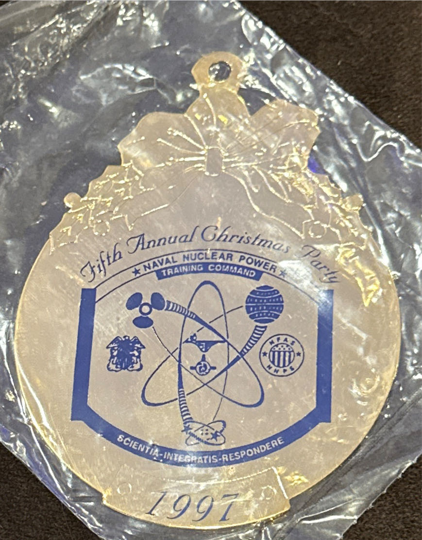 Hallmark Christmas 2002 Velvet Bag With Love Charms