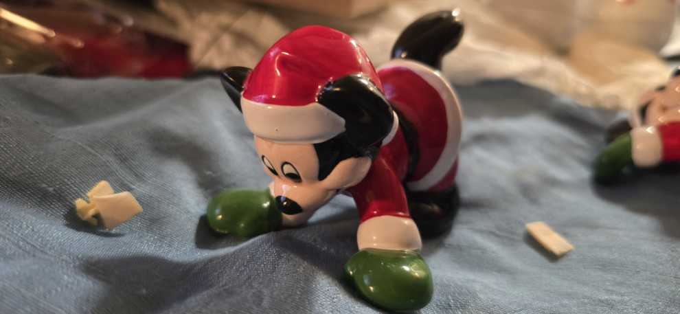 Mickey Mouse Falling Foot Up  ornament collectible - Main Image 2