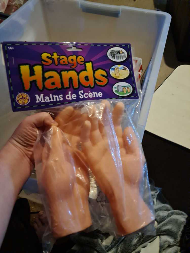 Disney Store Belle Fountain Sketchbook 2017 Singing Ornament Beauty & The Beast