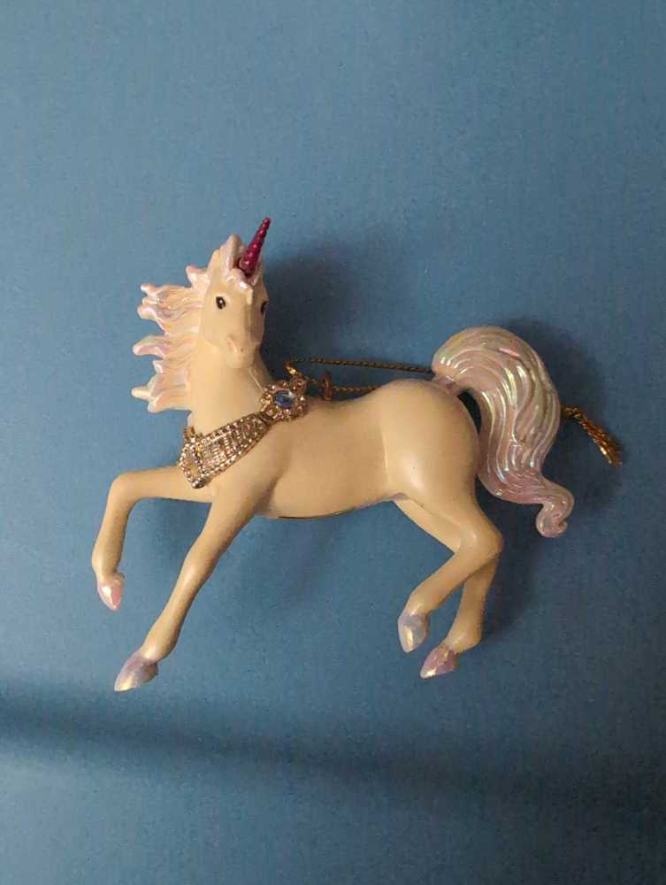 Holiday Fancy  ornament collectible [Barcode 018100117689] - Main Image 2