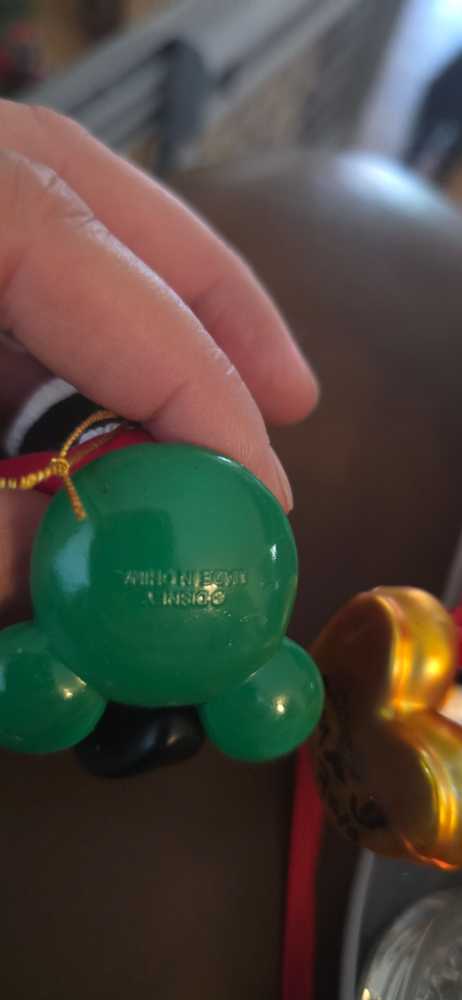 Mickey Sleding  ornament collectible - Main Image 2