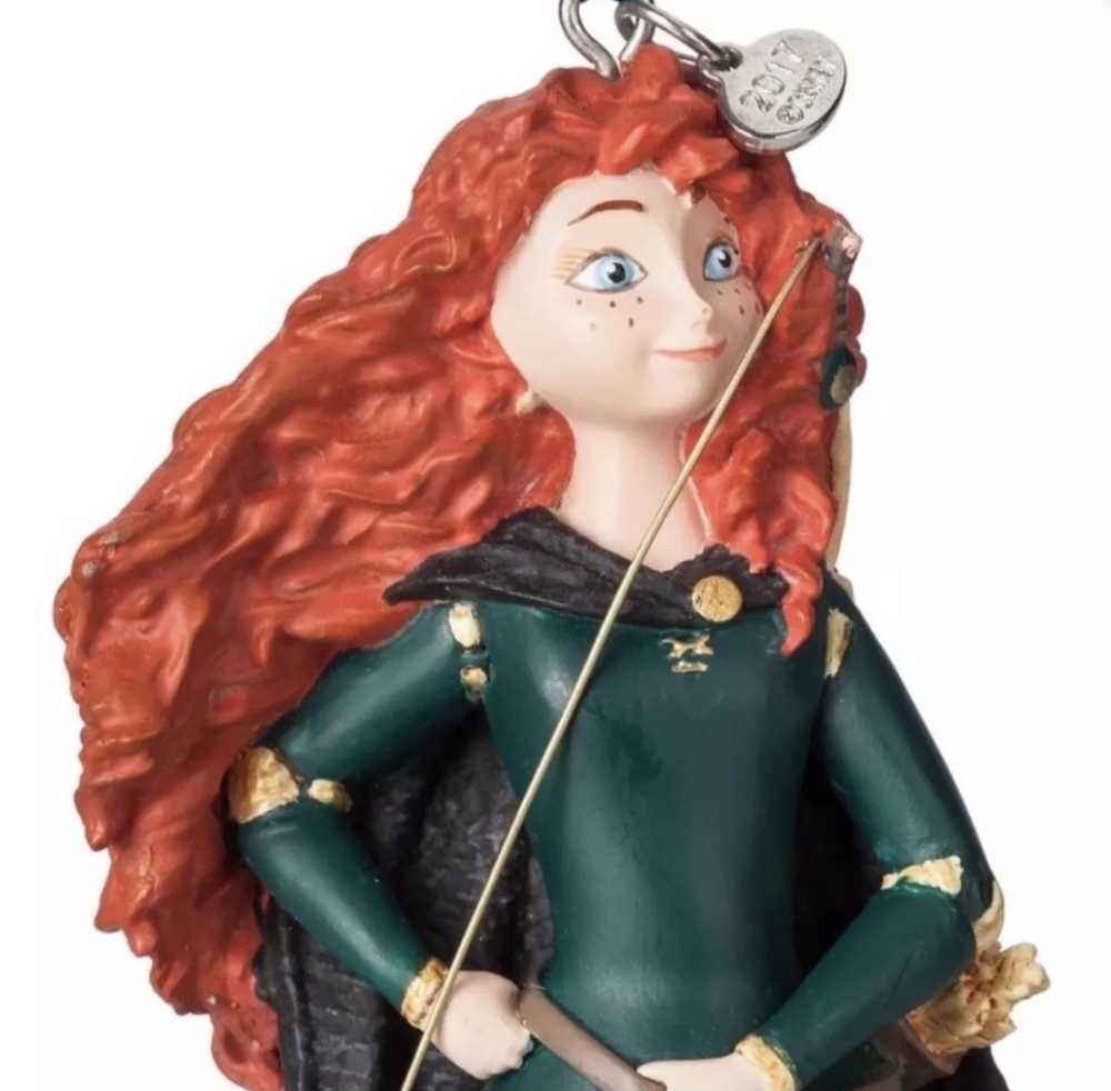 Disney Merida Sketchbook - Disney Sketchbook Ornament (Disney Brave) ornament collectible [Barcode 465064201983] - Main Image 3